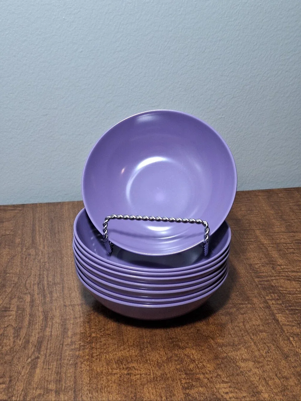 Vtg MCM Retro Purple Lilac Melmac Melamine 16 Pieces 8 Bowls 8 Dessert Plates